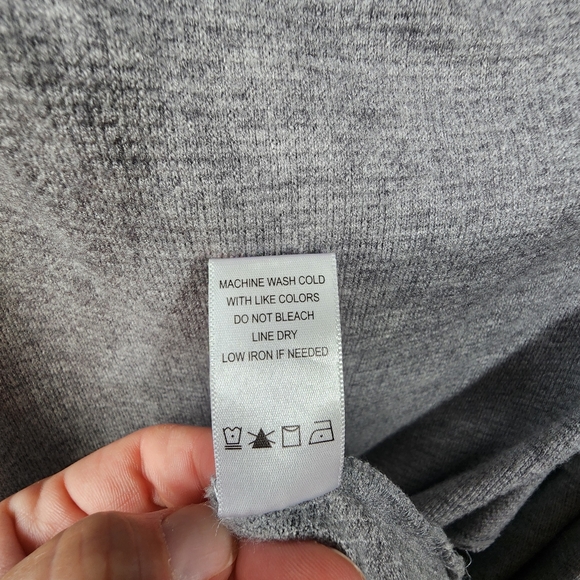 Gray Women's Robe - Picture 2 of 16